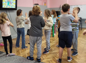 zajęcia ruchowo- taneczne