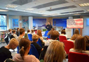 wykład w American Corner